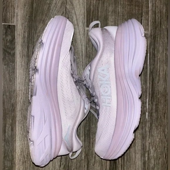Hoka Bondi 8 size 8 lilac marble/elderberry - Picture 1 of 5